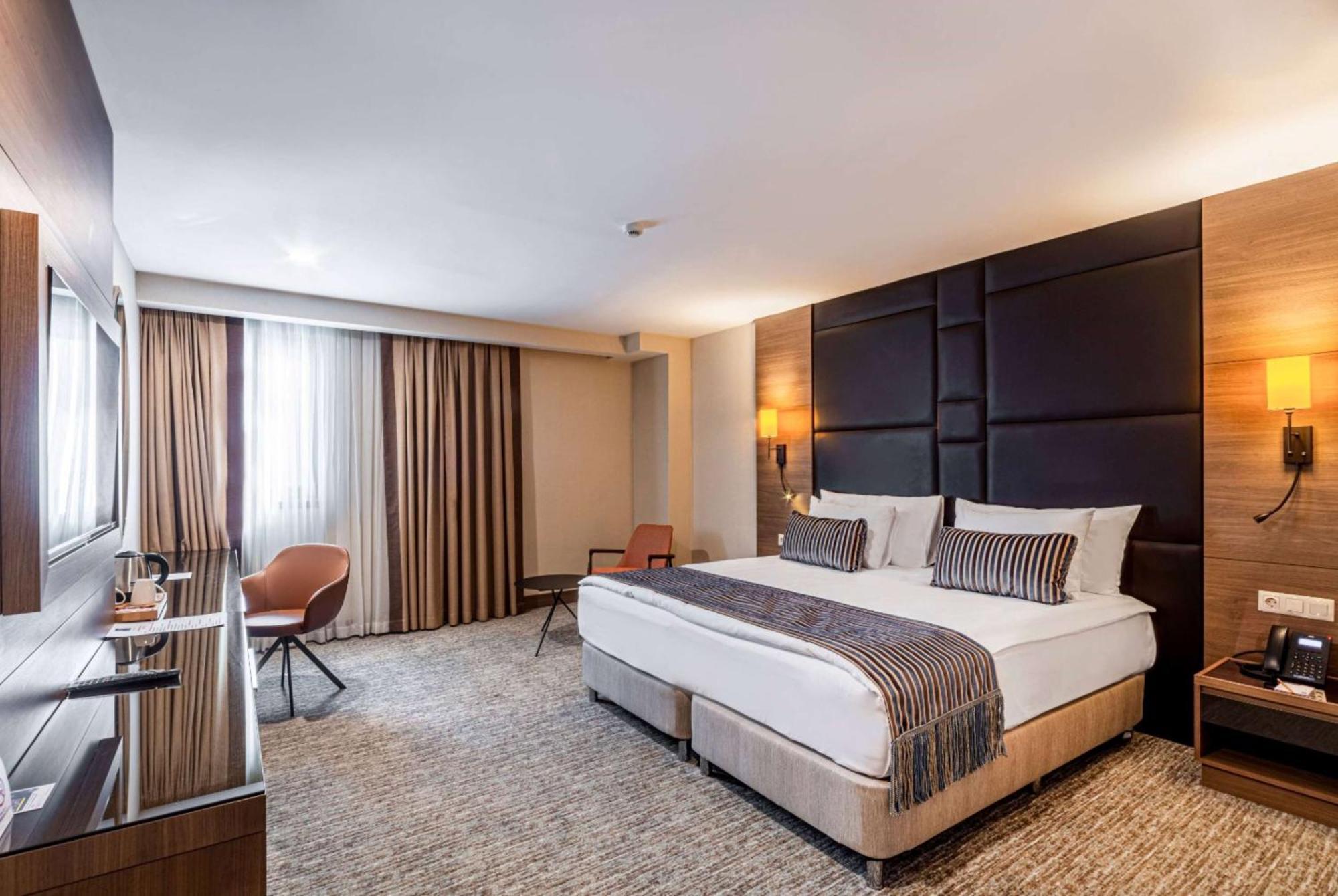 Tryp By Wyndham Istanbul Sisli Hotel Buitenkant foto