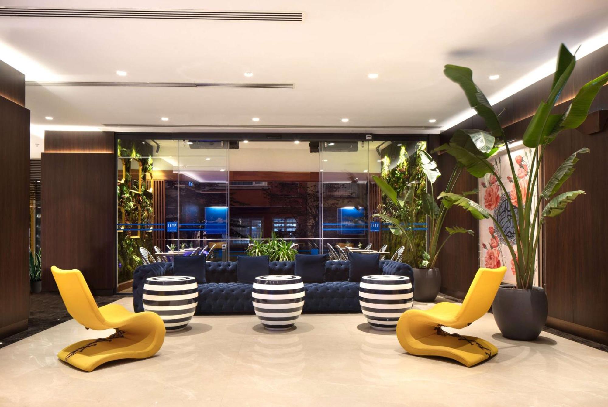 Tryp By Wyndham Istanbul Sisli Hotel Buitenkant foto